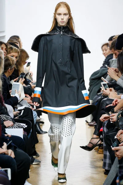 Look 38